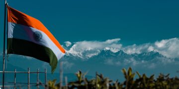 India: Militants Kill Six Migrant Workers, One Other in Kashmir