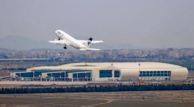 Iran Closes Airspace, Postpones Flights in Fears of Reprisal Attack from Israel