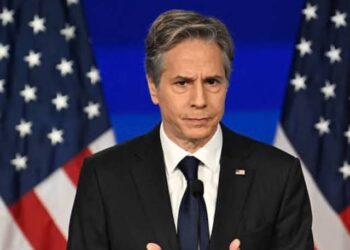 Blinken Presses for Ceasefire, Warns Against Prolonged Conflict in Middle East