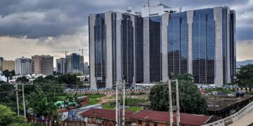Central Bank of Nigeria Stabilizes Foreign Exchange Market with $543.5 Million Sale