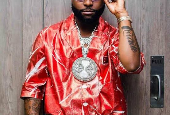 Pastor Tobi Spotted Grooving with Davido in a London Club