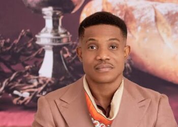 Social Media Goes Wild as Pastor Jerry Eze Arrives Lavishly