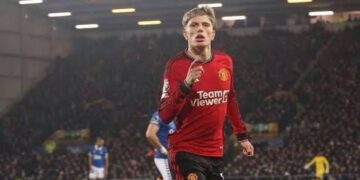 Garnacho star of the show as Manchester United come from behind to beat Brentford 2-1