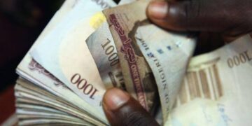 Nigerian Naira Slightly Depreciates Against US Dollar