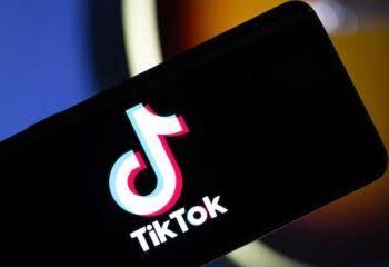 TikTok Lays Off Hundreds of Workers as It Leans Towards Employing AI Services