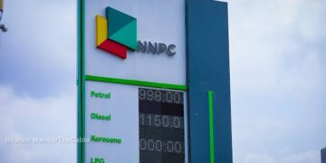 FG, Labour Unions Meet Over Fuel Price Hike