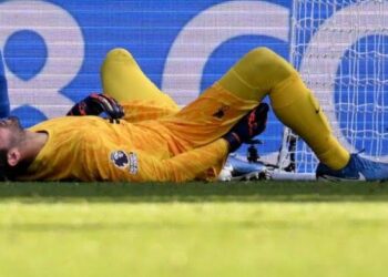 Alisson Becker to Miss Six Weeks of Action with Hamstring Injury