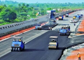 Umahi Issues Julius Berger 7-Day Ultimatum Over N740bn Abuja-Kano Road Project