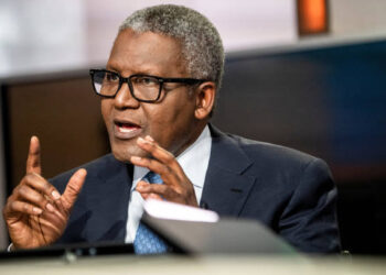 Aliko Dangote Backs President Tinubu’s Push for a Cleaner Energy Future