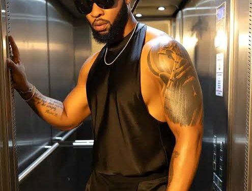 Kcee Fires Back at Flavour for ‘Copycat’ Shade: ‘I am Not on Your Level’