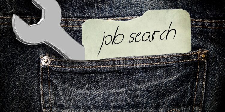 Job Vacancies Plummet to 17% Year-on-Year in City of London