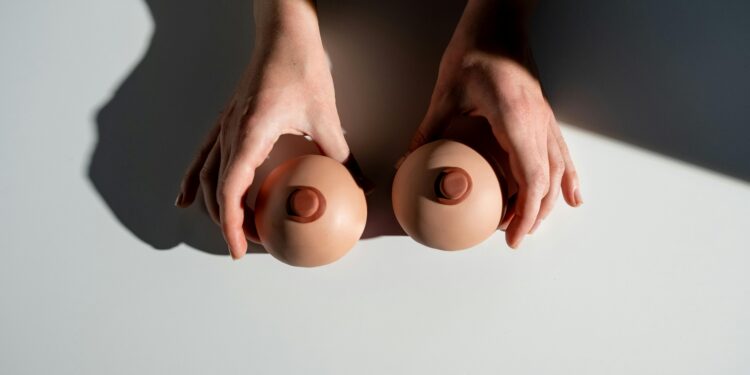 Did You Know Male Mosquitoes Bite Too? Here’s Why