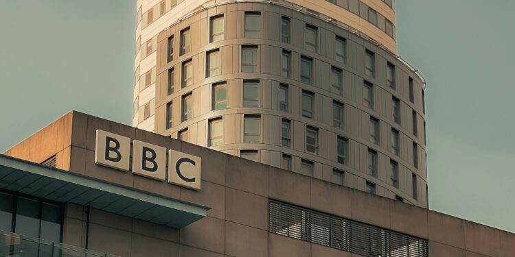 BBC DG Warns of Russian and Chinese Propaganda in Broadcasts