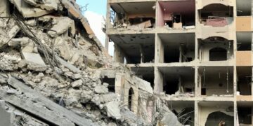 Israeli Airstrike Hits Lebanon’s Tyre, Leaving 5 Dead and 10 Injured