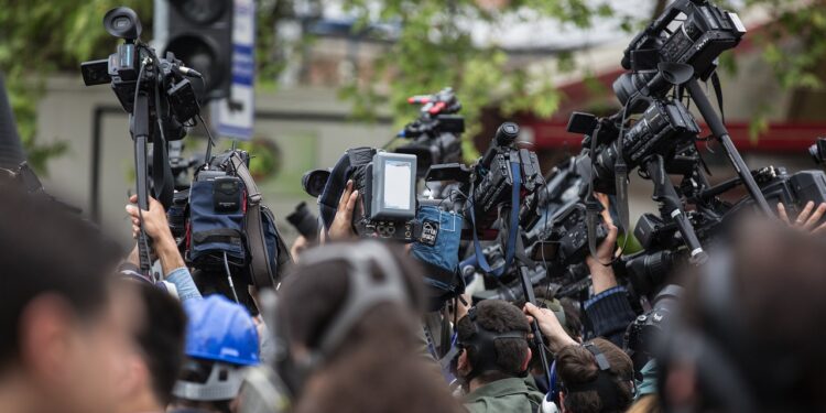 Venezuelan Press Groups Seek Answers for Missing Journalist
