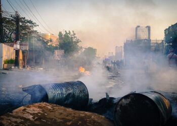 Mozambique: Police Clash with Protesters After Disputed Election