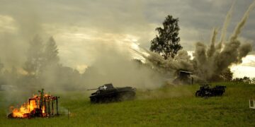 Lebanon’s PM Urges Immediate Ceasefire Amid Israel-Hezbollah Conflict