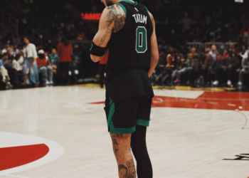 Curry Outshines Tatum as Warriors Take Road Win Over Celtics