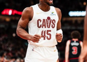 Mitchell’s 36 Points Lead Cavs’ Comeback as Cleveland Extends Perfect Start