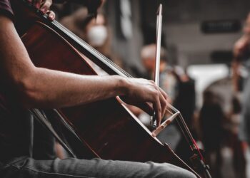 What Makes Certain Artists Timeless in Entertainment?