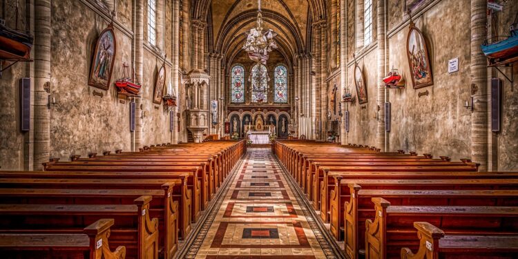 Calls for Archbishop Justin Welby to Resign Amid Church of England Abuse Scandal