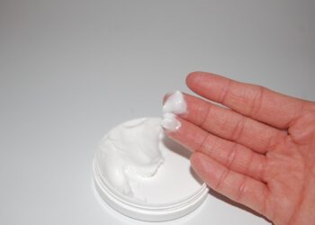 European Chemicals Agency (ECHA) Detects Harmful Chemicals in Cosmetic Products