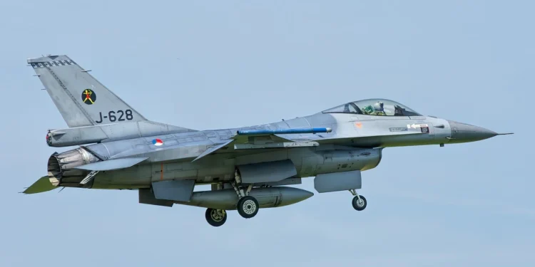 Taiwan Detects Surge in Chinese Military Aircraft Near Its Airspace