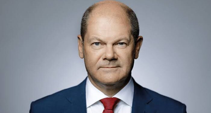 German Opposition and Coalition Partners Push Scholz for Earlier Confidence Vote