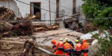 Spain’s Deadliest Floods: Royals Face Fury and Mud in Valencia