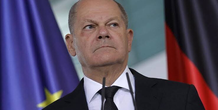 Opposition Calls For a New Election Ahead of Schedule in Germany as Coalition Collapses