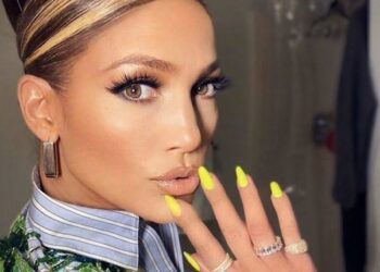 Jennifer Lopez Joins Kamala Harris in Nevada, Condemns Trump Rally