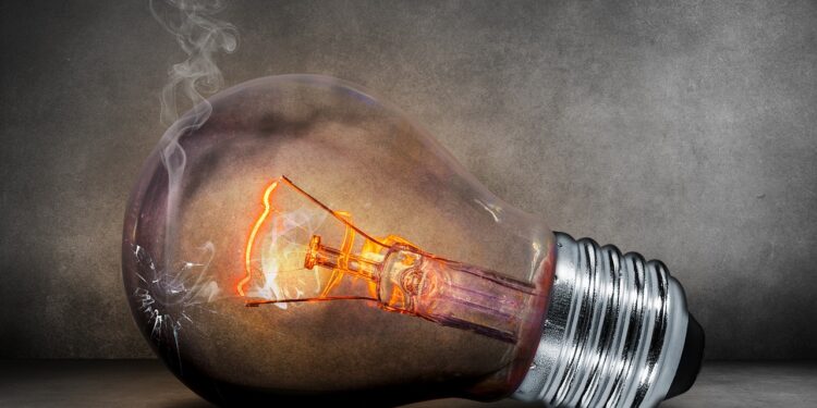 Nigeria Wastes Electricity Potential Equivalent to Powering 3 Million Homes Due to Gas Flaring
