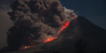 Indonesia Expands Restricted Zone Amid Ongoing Volcanic Activity