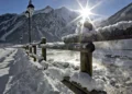 South Korea Battles Heavy Snowfall for Second Day, Five Dead
