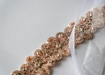 Marie Antoinette’s Diamond Necklace Up for Auction