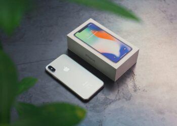 Apple Submits $10 Million Investment Proposal in Indonesia Amid iPhone Ban