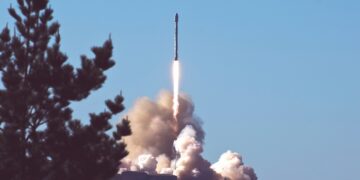 Ukraine Accuses Russia of Using ICBM in Dnipro Attack