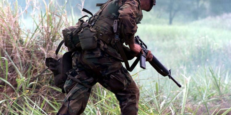 Ex-UK Soldier Admits to Prison Escape Amid Iran Spying Allegations