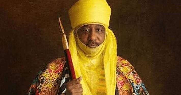 Drama in Kano as Security Barricades Emir’s Palace