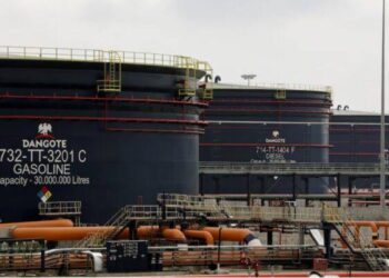 Dangote Refinery Begins PMS Exports to Cameroon