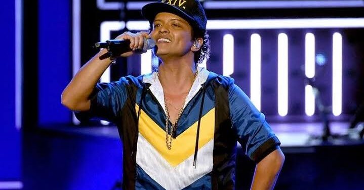 Bruno Mars Destroys Spotify Records With Christmas Takeover