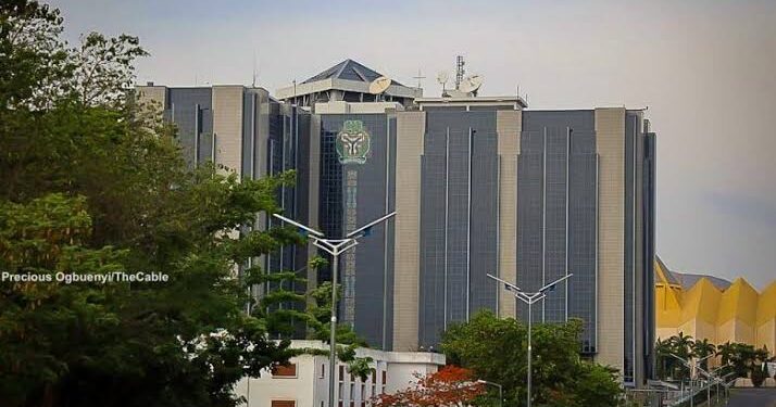 CBN Slams N150m Fine on Banks Fueling Naira Hawking Scandal