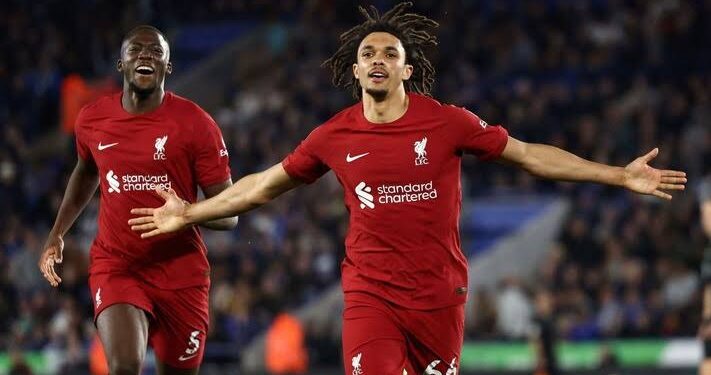 European Transfer Rumors: Deco Eyes Alexander-Arnold