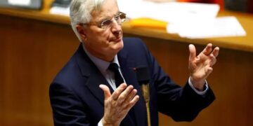 French Prime Minister Ousted in Historic No-Confidence Vote