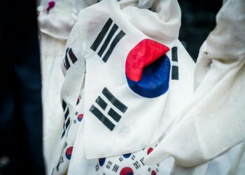 Han Duck-soo: The Technocrat Leading South Korea Through Crisis