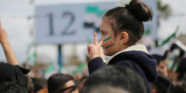 Western Powers Tiptoe Toward Syria’s Islamist-Led Regime