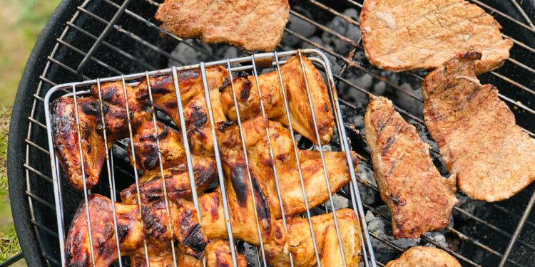 Essential Cleaning Tips to Maintain Your Grill
