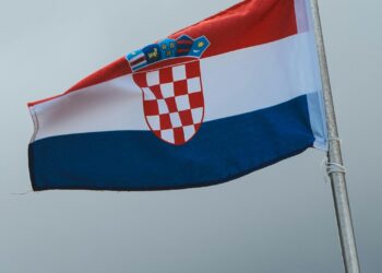 Milanovic Narrowly Leads Croatia’s Presidential Election