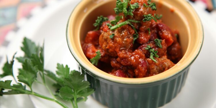 Tired of Making Sour Tomato Stew? Try Out These Tips 