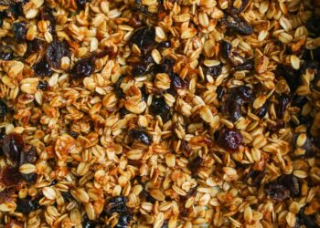 Homemade Granola Recipe Using Oats